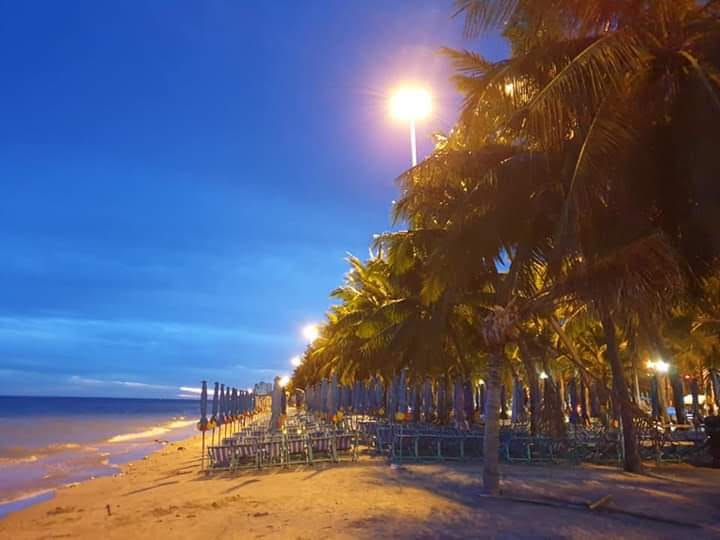 Bangsaen Beach — Day Trips in Pattaya, Pattaya