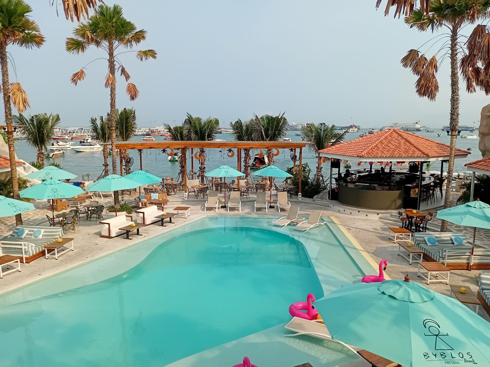 Byblos Beach Club & Hotel, Walking Street — Pattaya