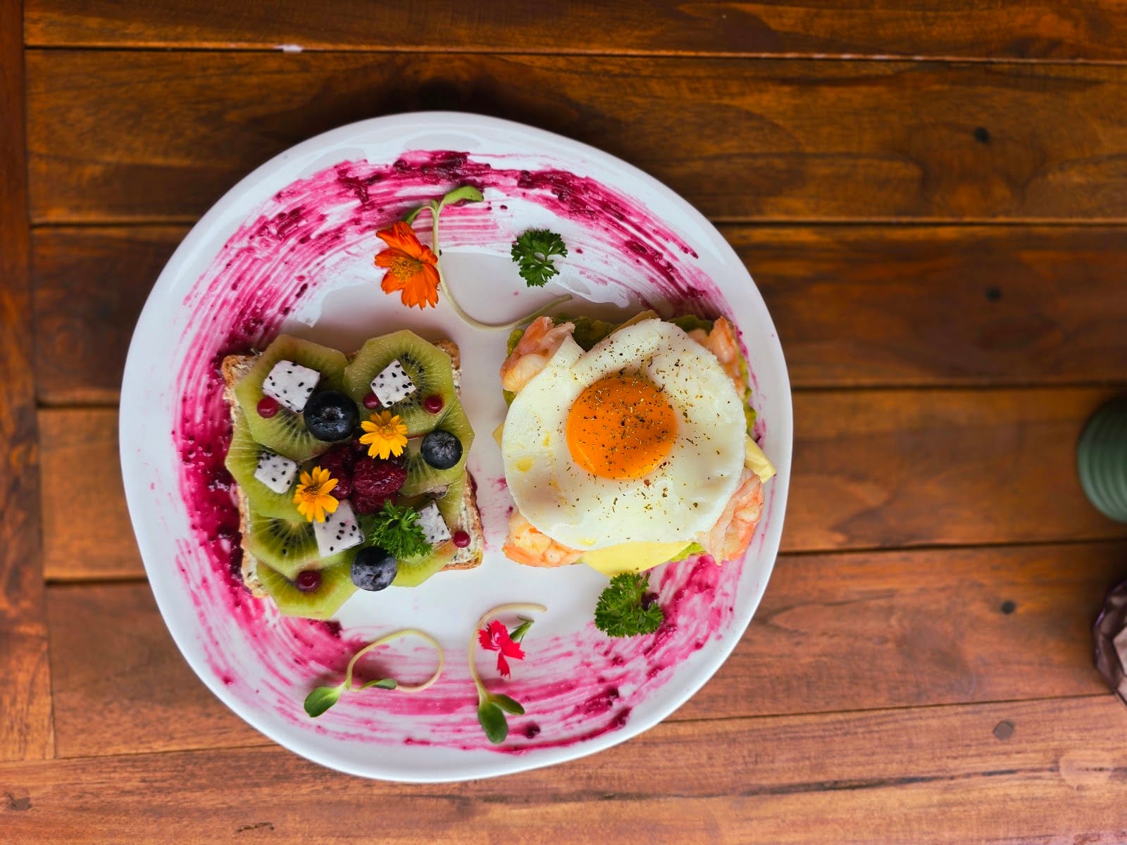 Hippie Cafe Pattaya — Eat & Drink in Pattaya, Pattaya