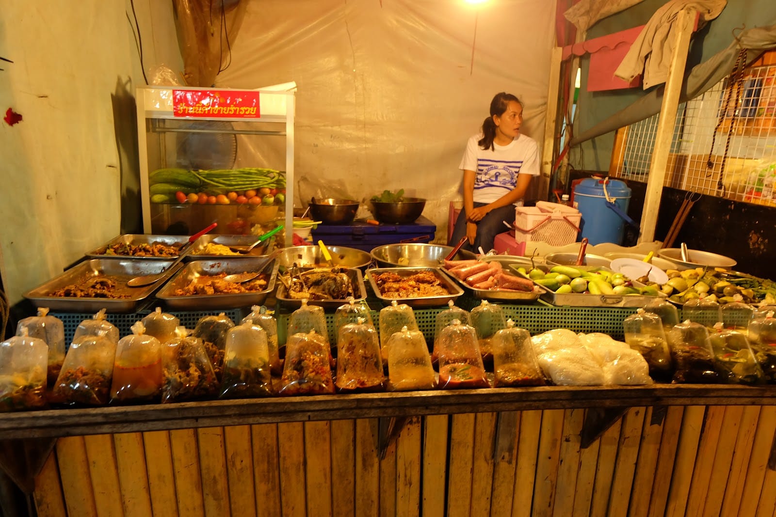 Jomtien Night Market — Shopping in Pattaya, Pattaya