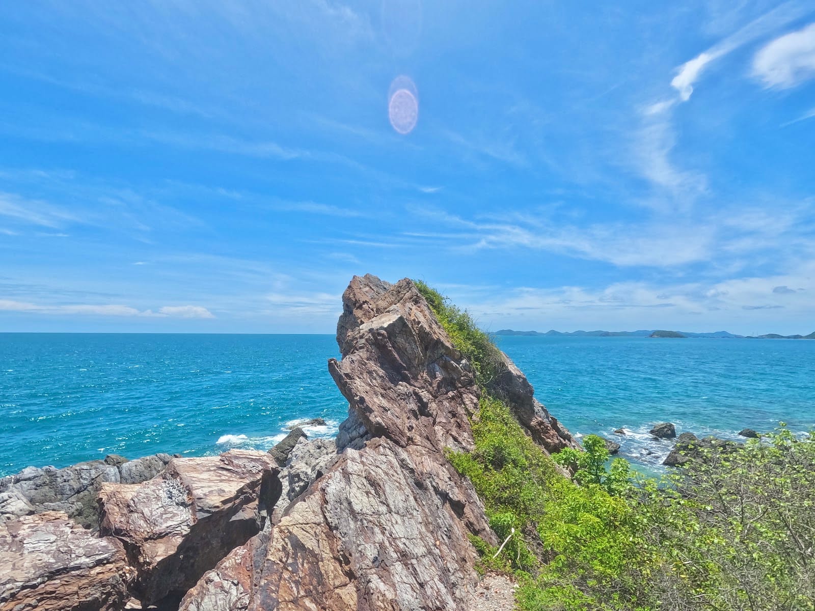 Ko Kham — Day Trips in Sattahip, Pattaya