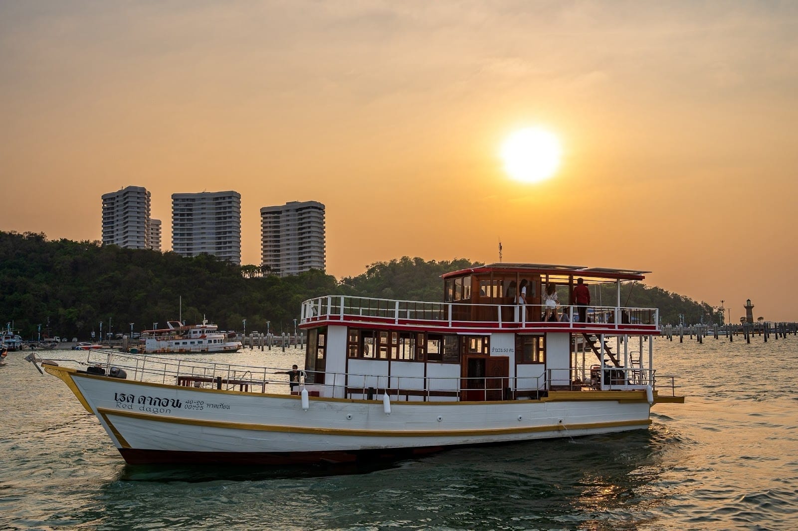 Koh Larn (Coral Island) Day Trip — Day Trips in Koh Larn, Pattaya