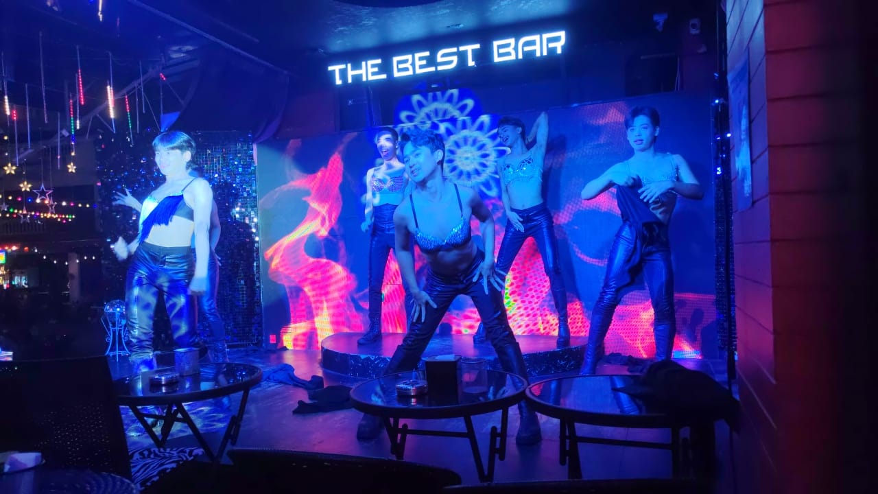 M2M Bar und Cabaret Show — Activities in Pattaya, Pattaya