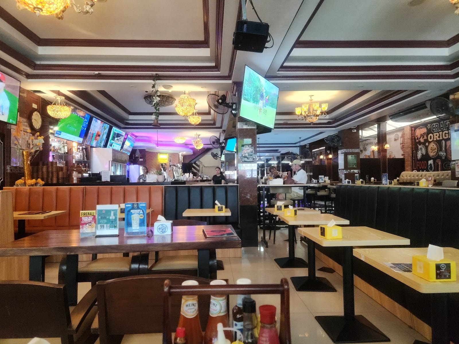 Pattaya Sports Hub — Nightlife in Pattaya, Pattaya