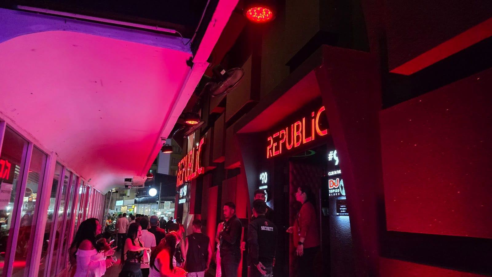 Republic Club — Nightlife in Pattaya, Pattaya