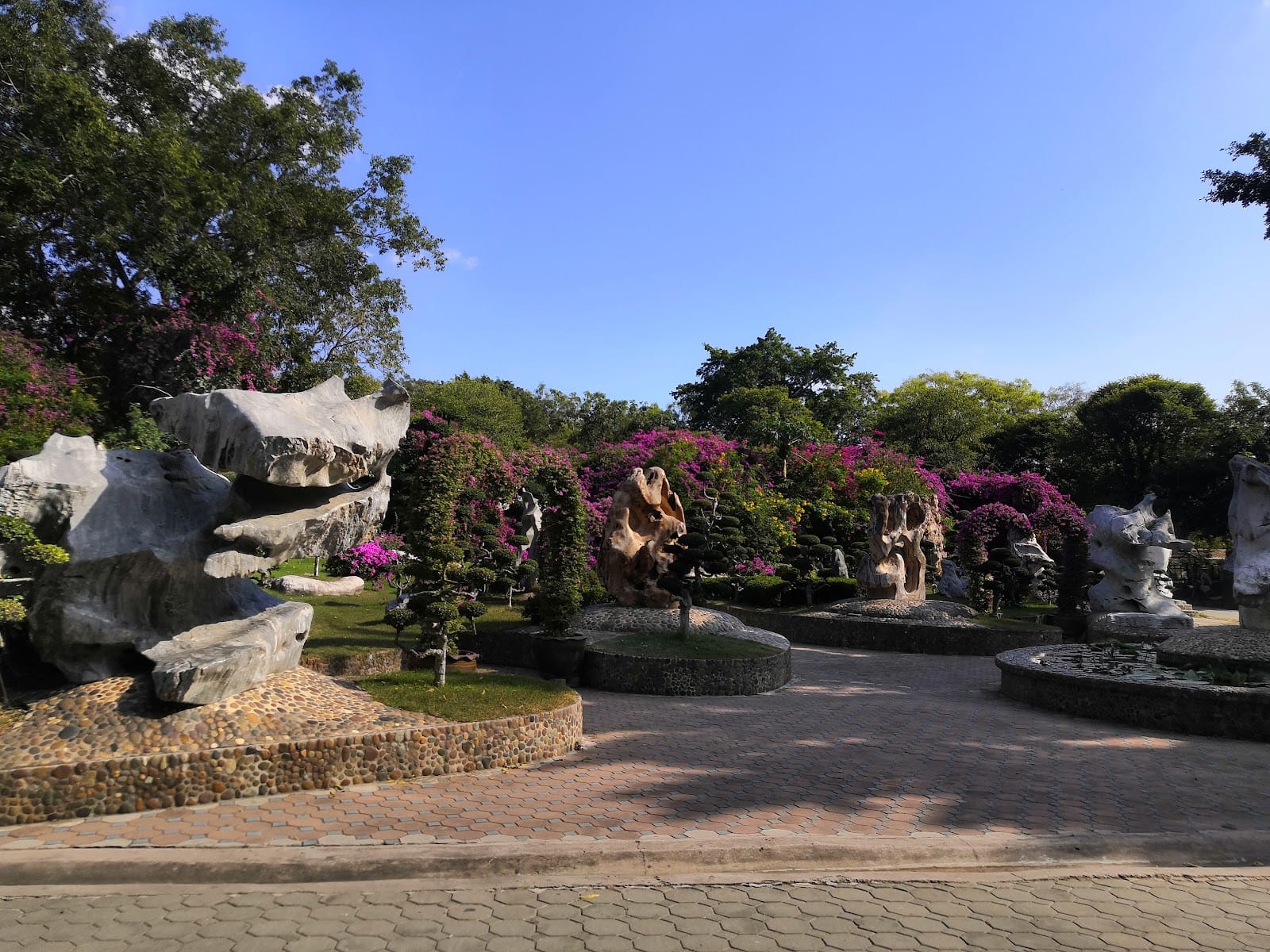 The Million Years Stone Park & Pattaya Crocodile Farm — Family & Kids in Nong Pla Lai, Pattaya