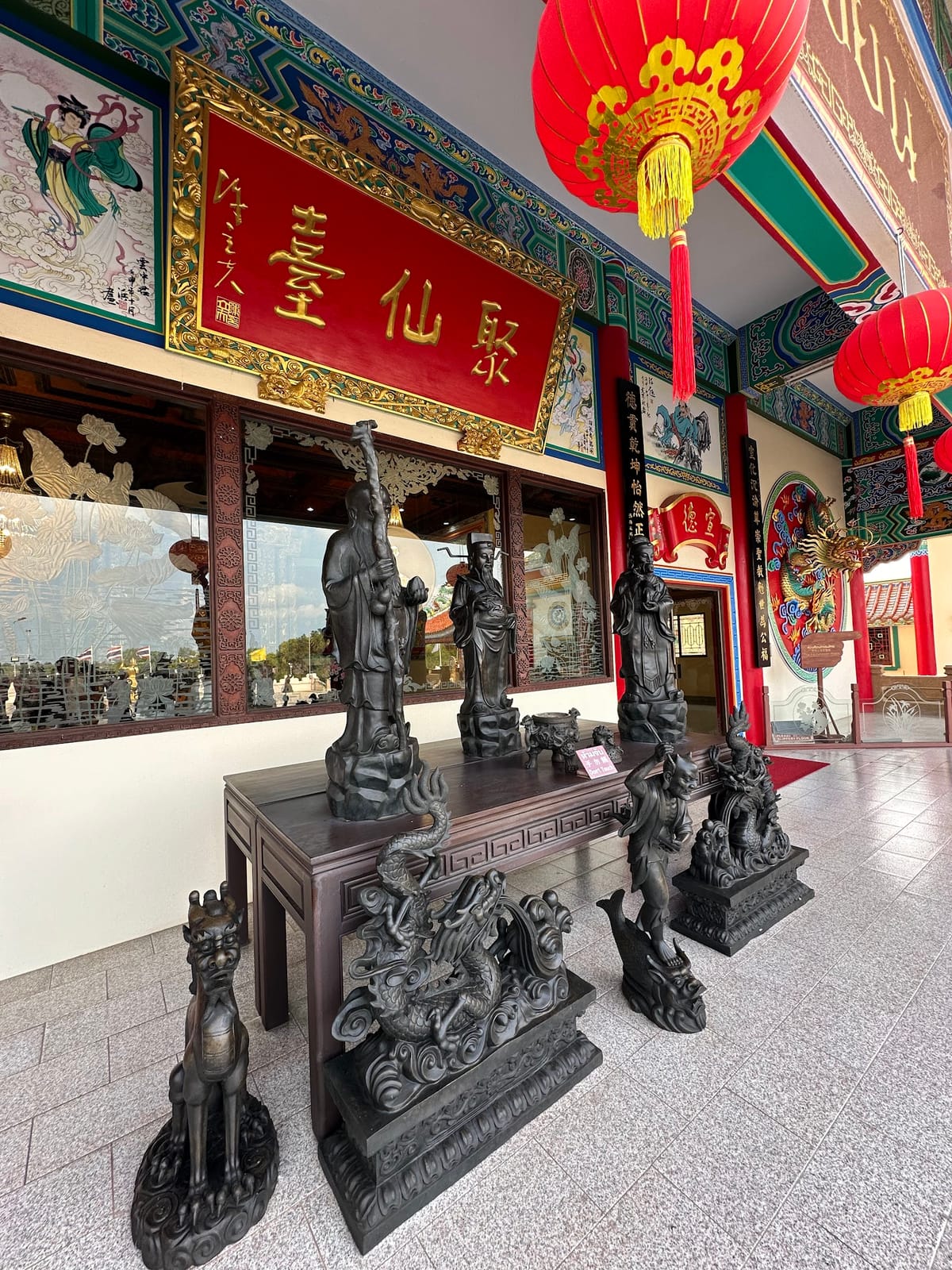 Viharn Sien — Day Trips in Pattaya, Pattaya