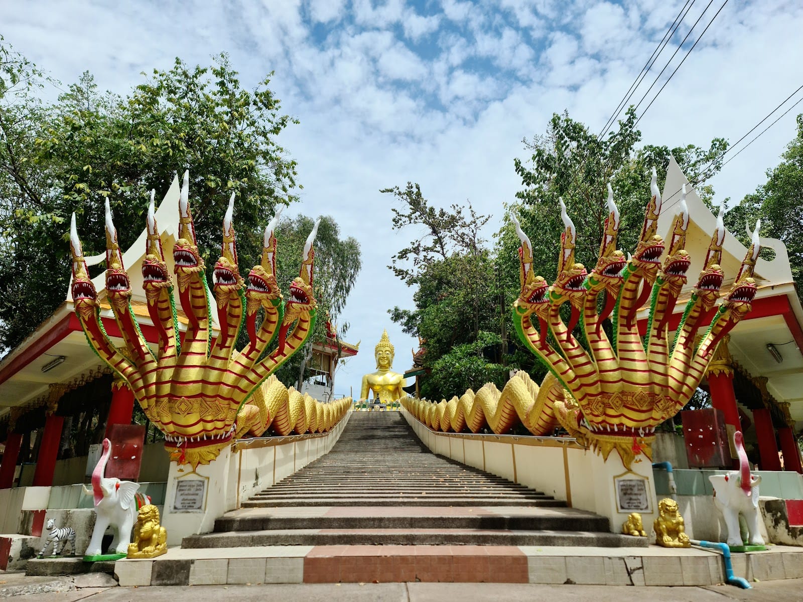 Wat Phra Yai — Activities in Pattaya, Pattaya